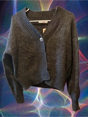 Zenana Outfitters Black Ribbed V-Neck Button Cardigan Sweater